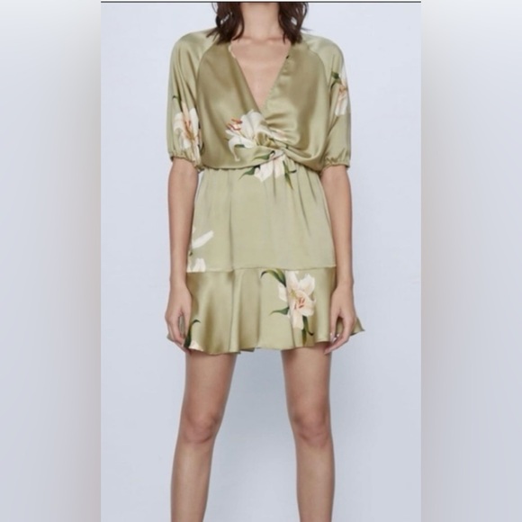 Zara Dresses & Skirts - ZARA Silky Short Sleeve Floral Mini Dress Plunge Neckline Tan/Olive Sz M NEW